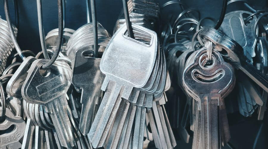 Expert Emergency Roof Repairs services in Cressey, CA